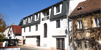 Pod Žvahovem, Praha